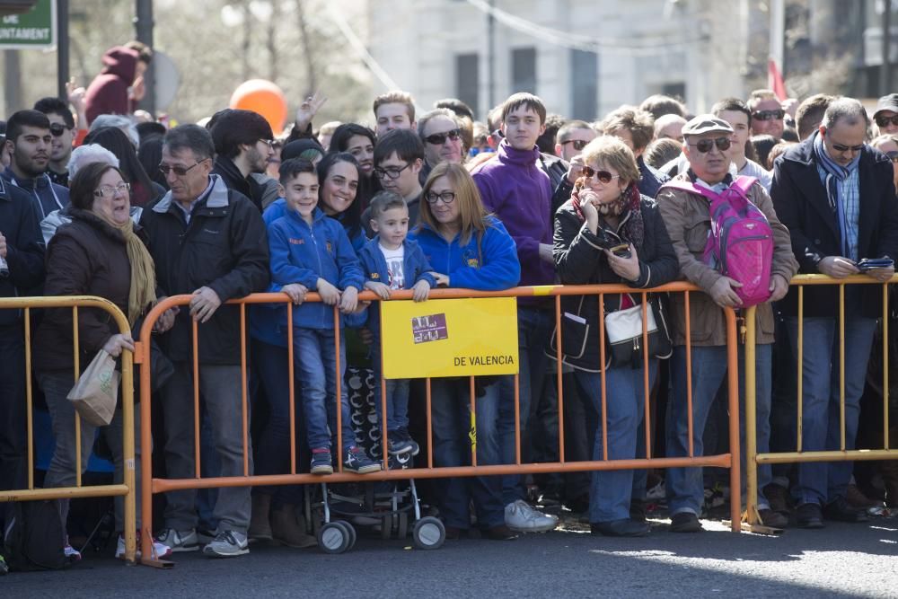 Búscate en la mascletà del 11 de marzo