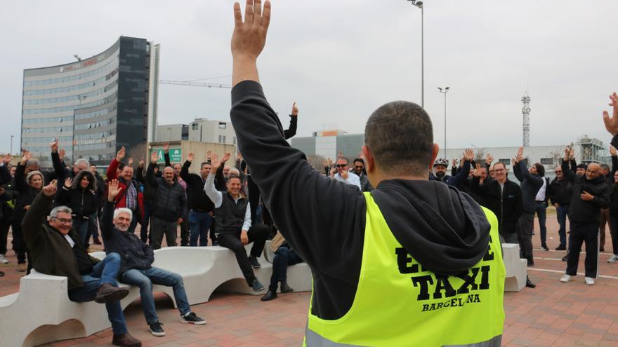 Vídeo: Els taxistes descarten fer vaga durant el Mobile World Congress 2023