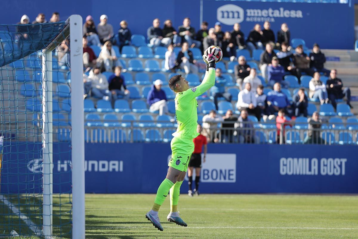 Atlético Baleares-Córdoba CF:  el partido en imágenes