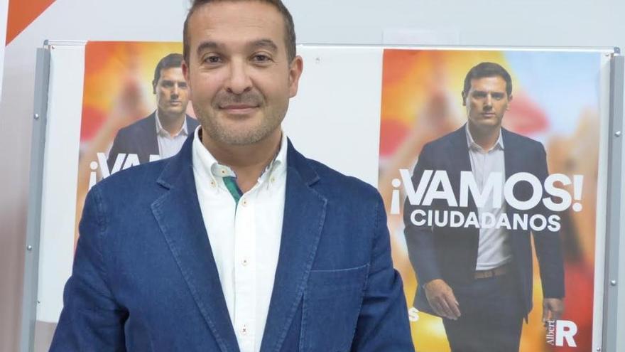 Marcial Gómez: &quot;Defenderemos una España de ciudadanos libres e iguales&quot;