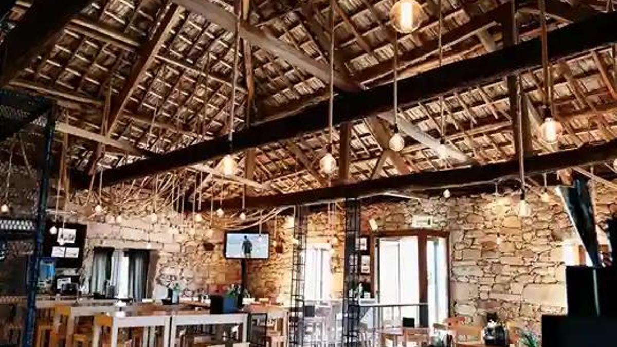 El restaurante 'Tintanegra', en Combarro, es uno de los establecimientos reconocidos por la Guía Repsol en Galicia.