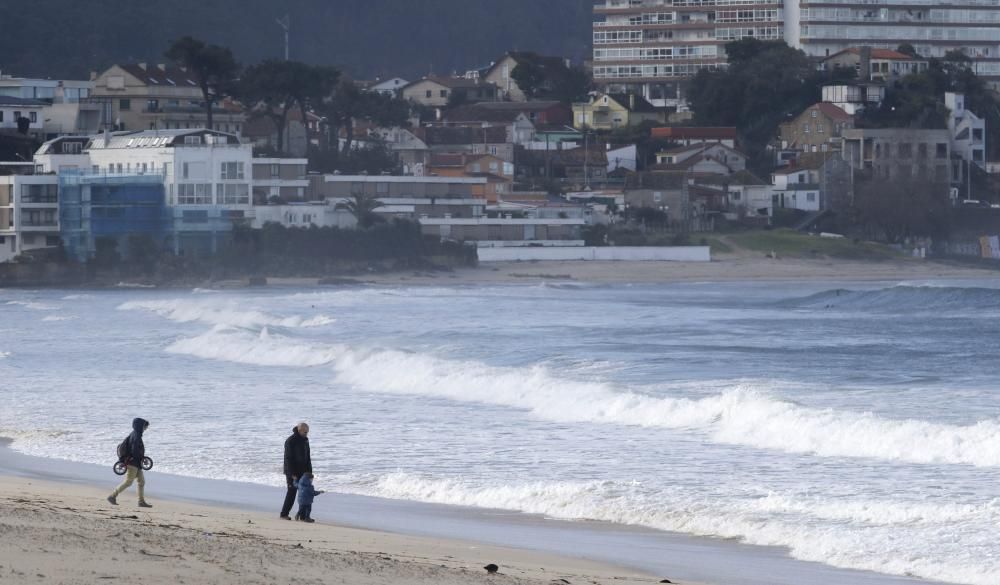 El temporal crecerá en intensidad esta madrugada - El litoral gallego permanecerá en alerta roja hasta el mediodía del domingo.