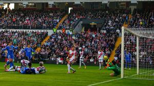 El Real Madrid se deja dos puntos ante el Rayo Vallecano