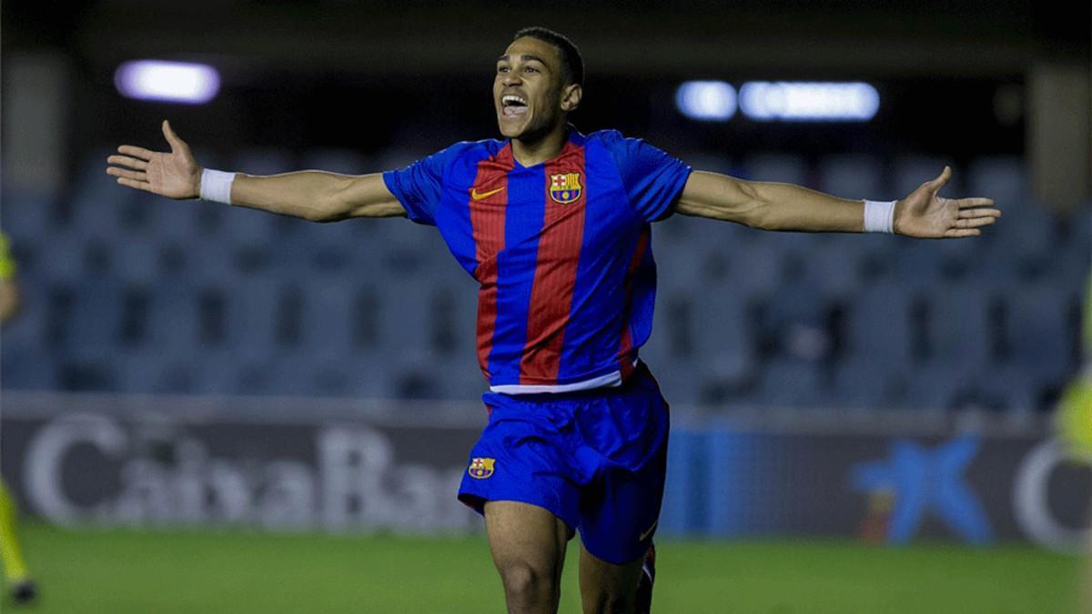 Jordi Mboula celebra el gol de la victoria (2-1)