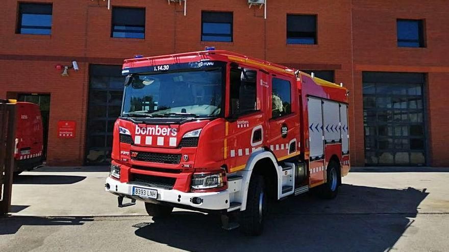 Els Bombers controlen una fuita de gas d&#039;una &#039;camper&#039; a Bagà