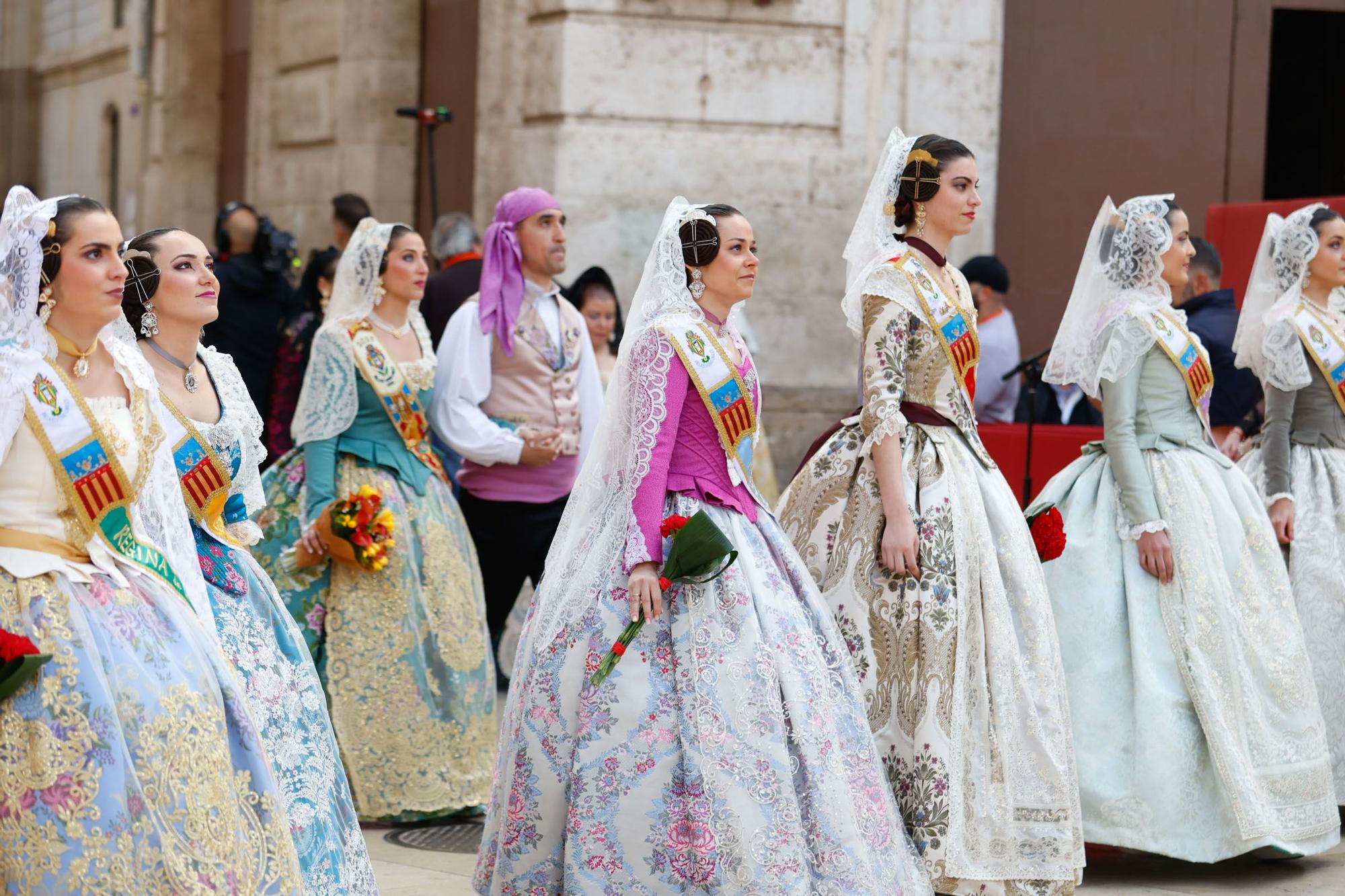 Búscate en el primer día de la Ofrenda en la calle San Vicente entre las 17:00 y las 18:00