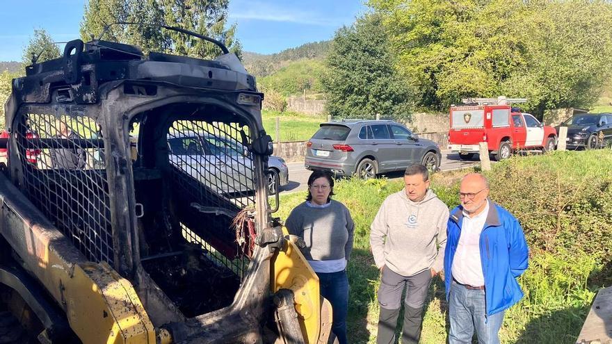 El subdelegado del Gobierno insinúa que el PP pudo haber alentado el sabotaje de una excavadora en Cuntis