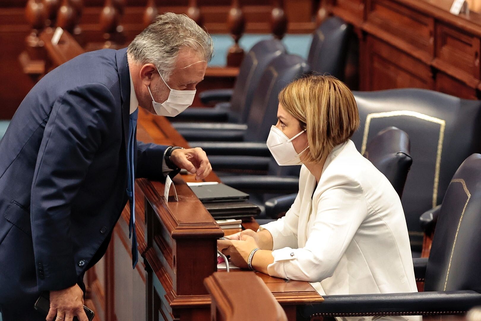 Pleno del Parlamento de Canarias