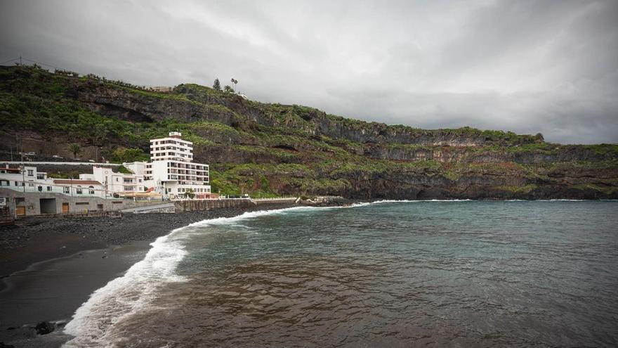 Bureaucratic Standoff Stalls San Marcos Coastline Restoration in Tenerife