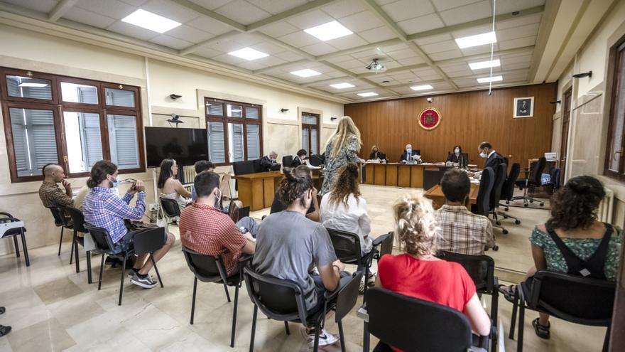 Caso confeti | Dos testigos señalaron a varios de los acusados en dos álbumes fotográficos que les mostró la policía