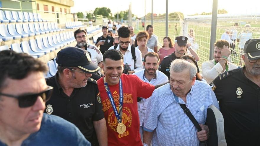 Fotogalería | Las imágenes del homenaje a Pedro Porro en Don Benito (I)