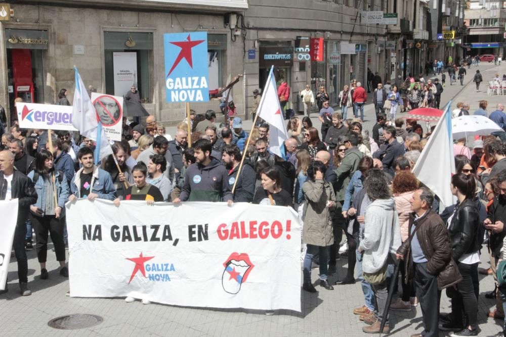 Pontevedra sae á rúa no día grande de Galicia. // S. Álvarez