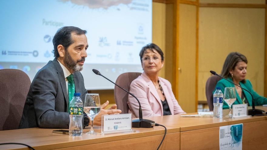 Canarias prepara un nuevo modelo de atención sanitaria para 6.000 pacientes crónicos