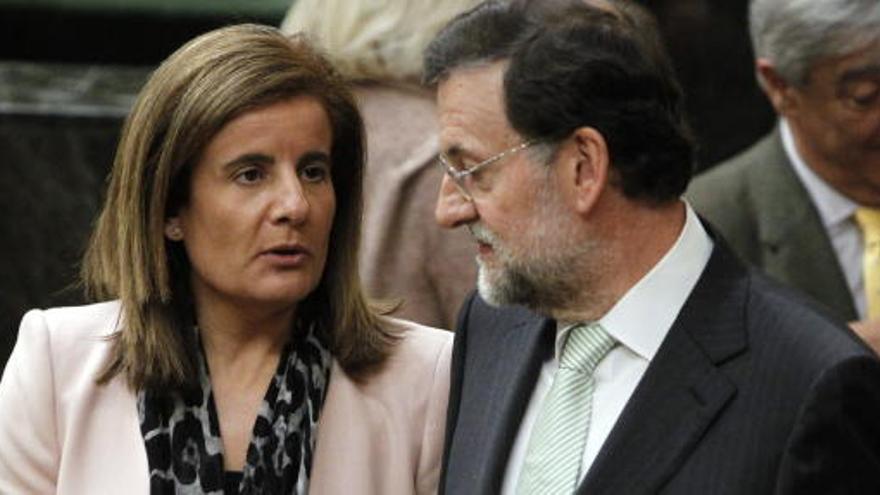 Báñez anuncia un plan contra el empleo irregular y el fraude