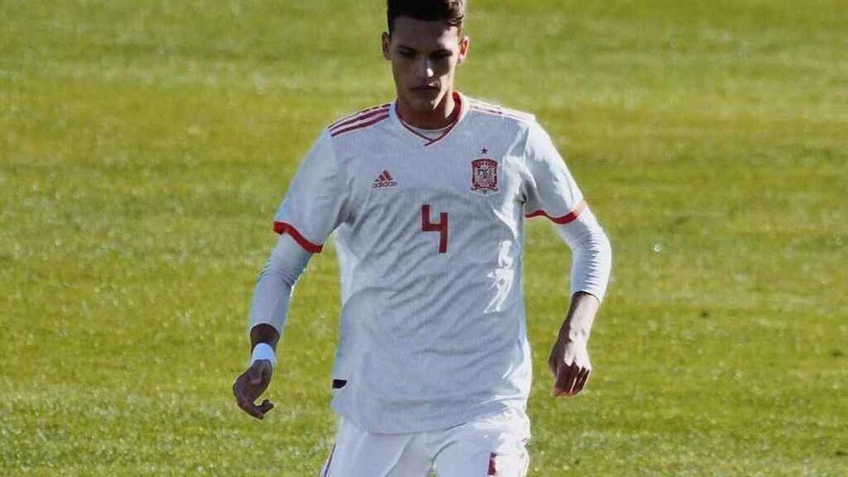 Rafa Marín ha sido internacional con España sub-17 y sub-18