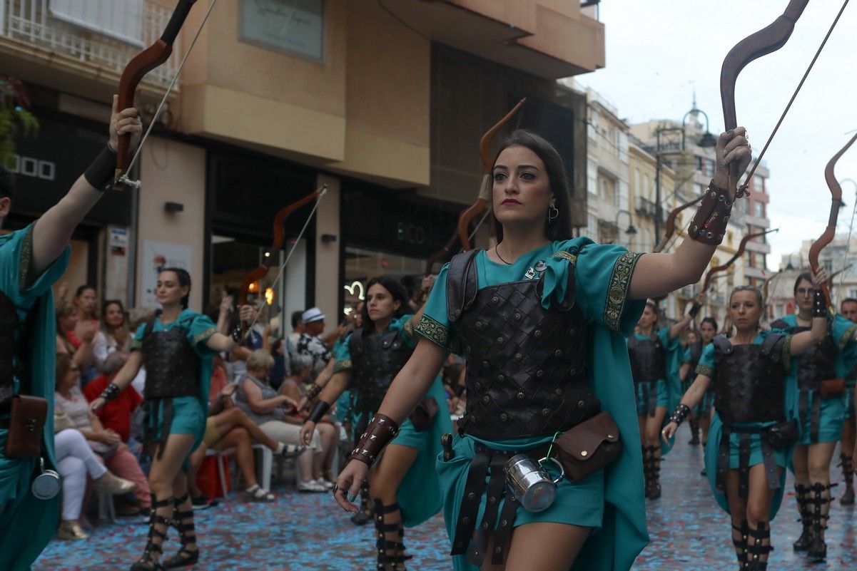 Todas las imágenes del Desfile General de Tropas y Legiones de este sábado en Cartagena