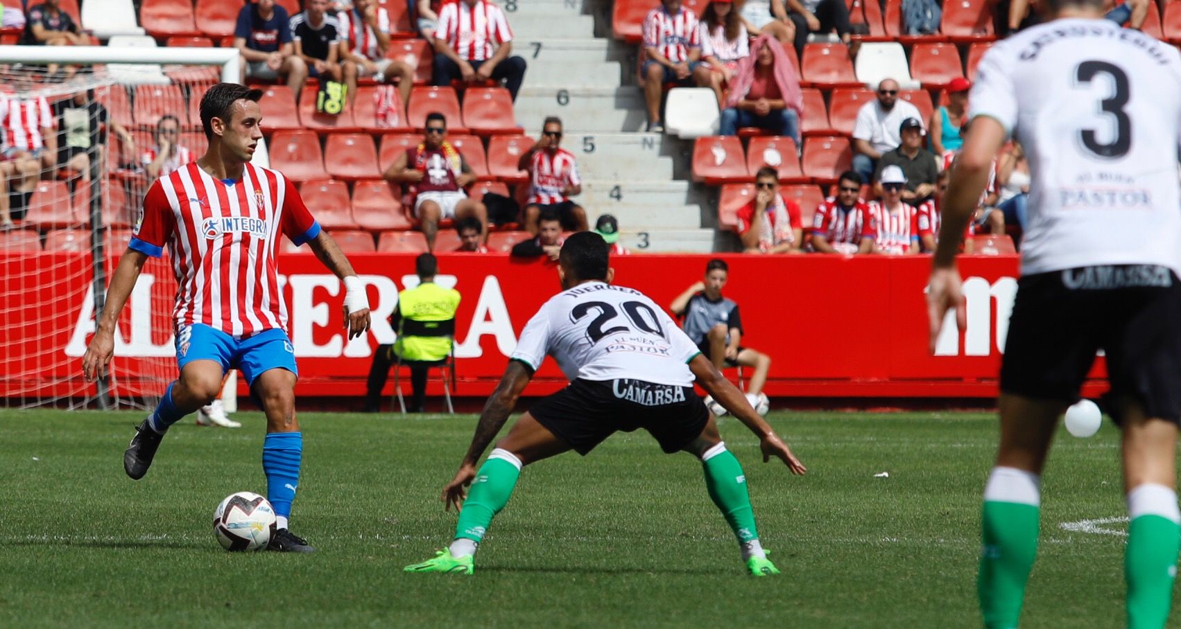 En imágenes: así fue la derrota de los rojiblancos ante el Racing