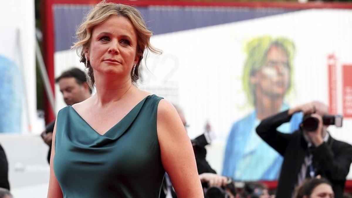 Emily Watson, exitosa actriz, nominada en varias ocasiones a los Oscar, Globo de Oro y BAFTA