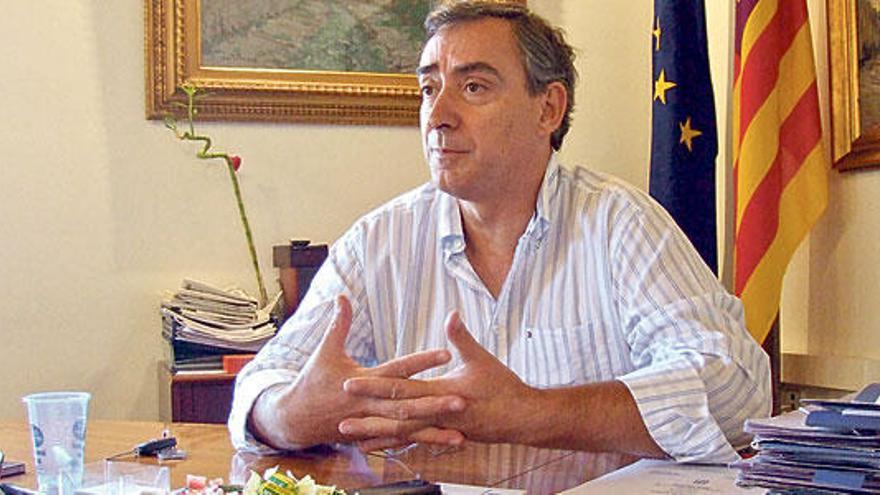 El alcalde de Sóller, Carlos Simarro (PP).