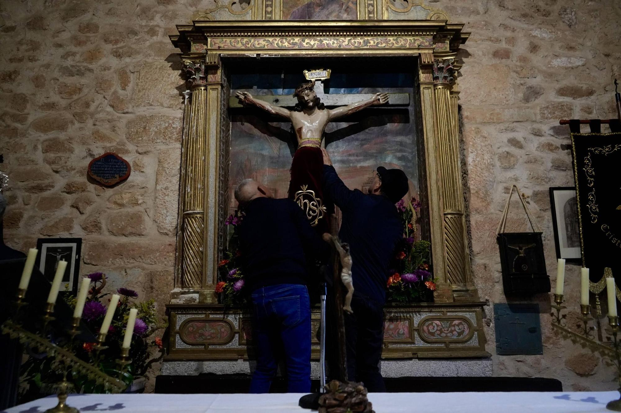 GALERÍA | El Cristo de Valderrey bendice los campos de Zamora