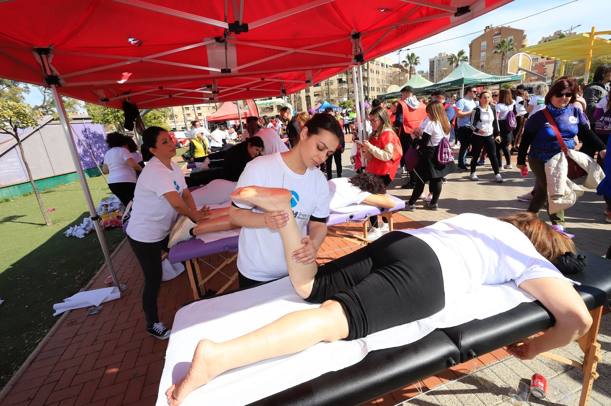 Más que un evento deportivo: las mejores fotos de la zona Hospitality de la Carrera de la Mujer