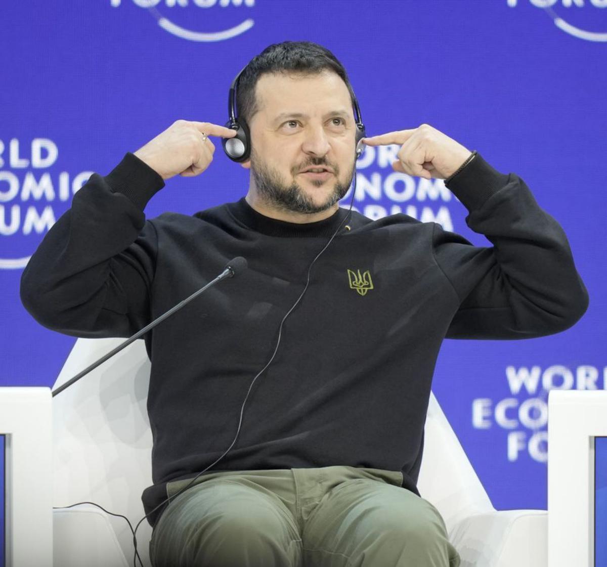 Ucraïna maniobra a Davos contra la fatiga bèl·lica
