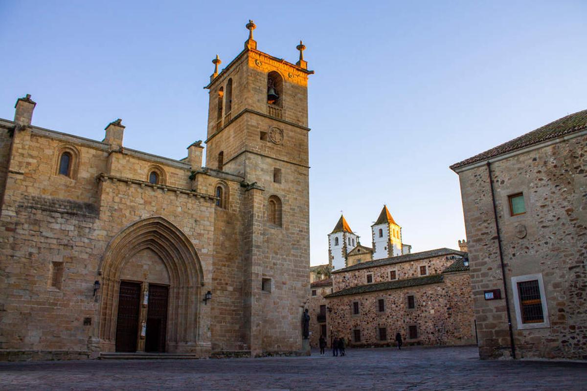 La Catedral de Cáceres por fuera.