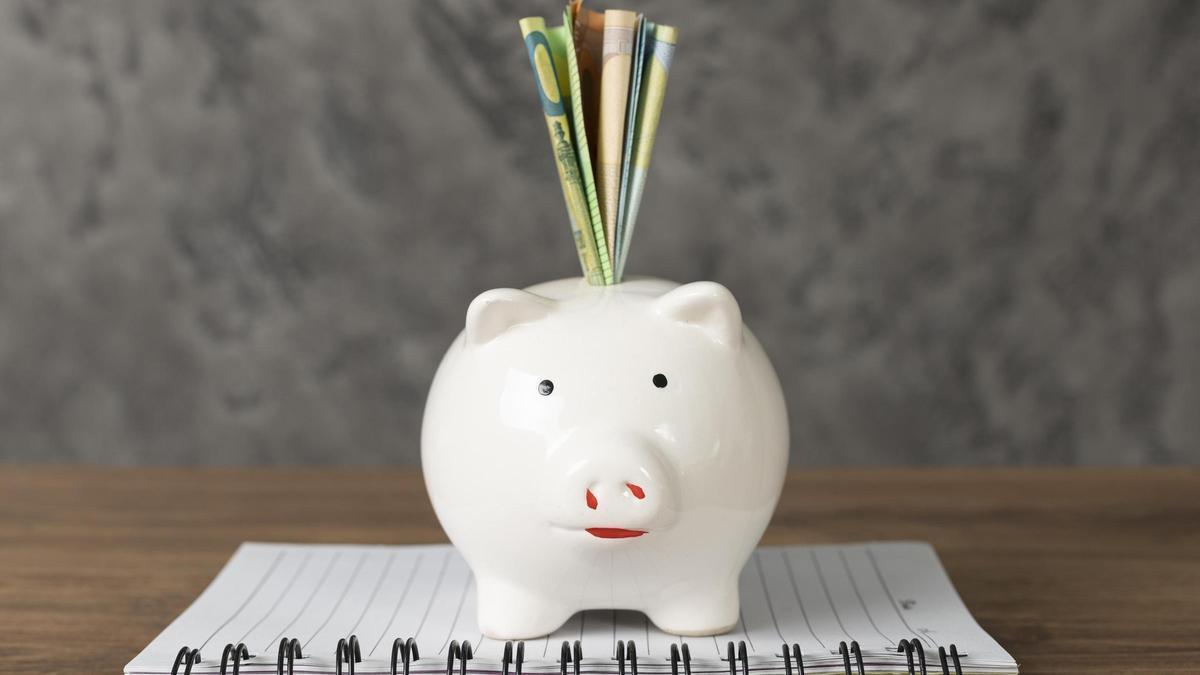 Laura Encina, experta en finanzas personales: "No hables mal del dinero delante de tus hijos".