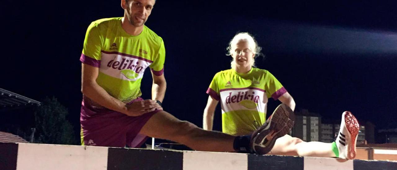 Susana Rodríguez Gacio y Celso Comesaña, en un entrenamiento en Balaídos. // FdV