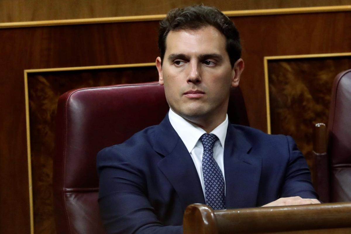 GR1239. MADRID, 22/07/2019.- El líder de Ciudadanos Albert Rivera, durante la primera jornada del debate de investidura que afronta el líder socialista y que puede desembocar en su elección como presidente del primer Ejecutivo de coalición en la reciente historia de España.- EFE/Kiko Huesca