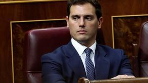 GR1239. MADRID, 22/07/2019.- El líder de Ciudadanos Albert Rivera, durante la primera jornada del debate de investidura que afronta el líder socialista y que puede desembocar en su elección como presidente del primer Ejecutivo de coalición en la reciente historia de España.- EFE/Kiko Huesca