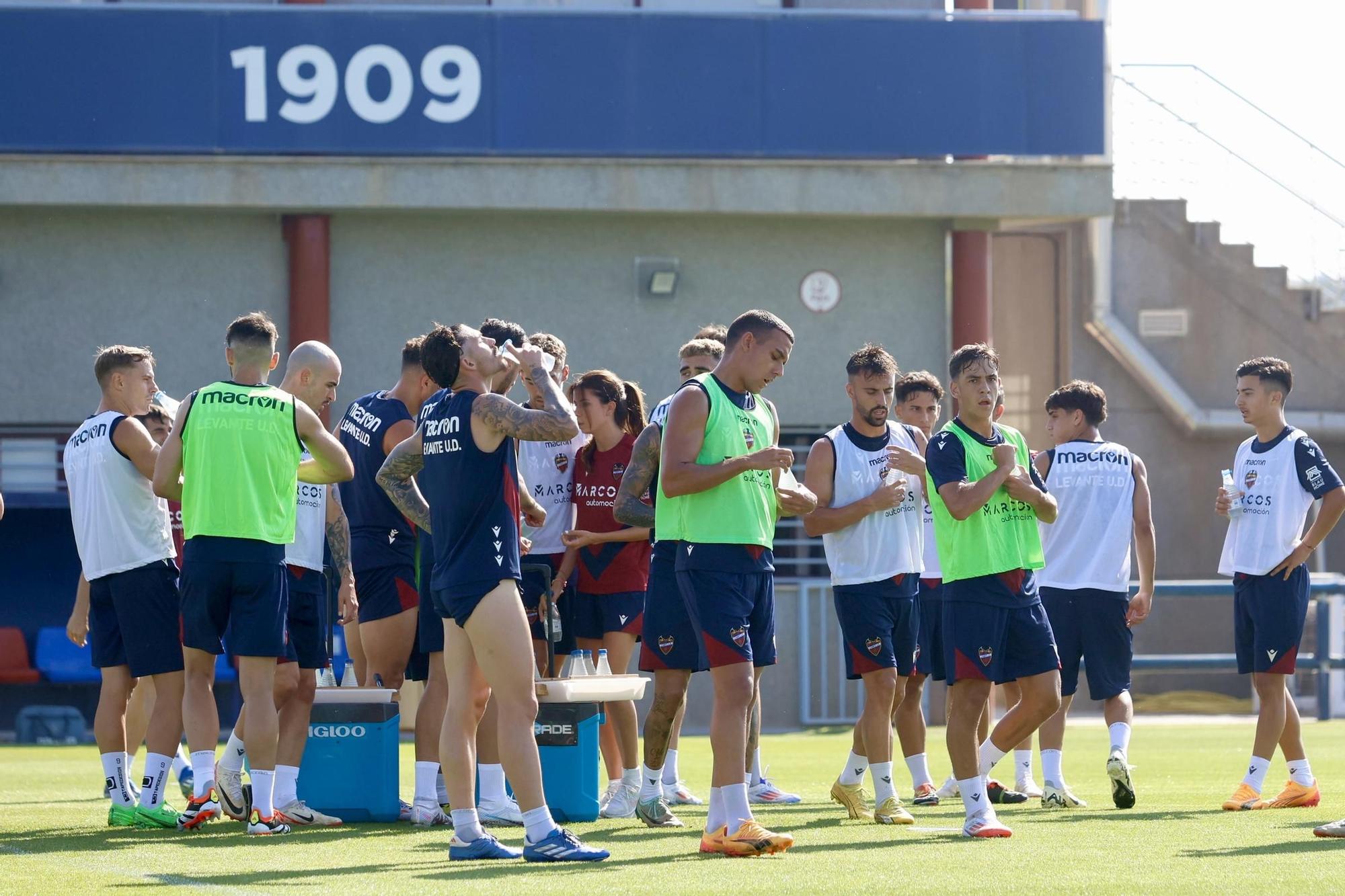 Calero ya pone en práctica la fórmula para regresar a primera división