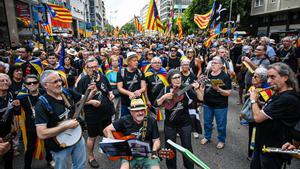 Manifestacion de la Diada en la avenida del Paral·lel de Barcelona