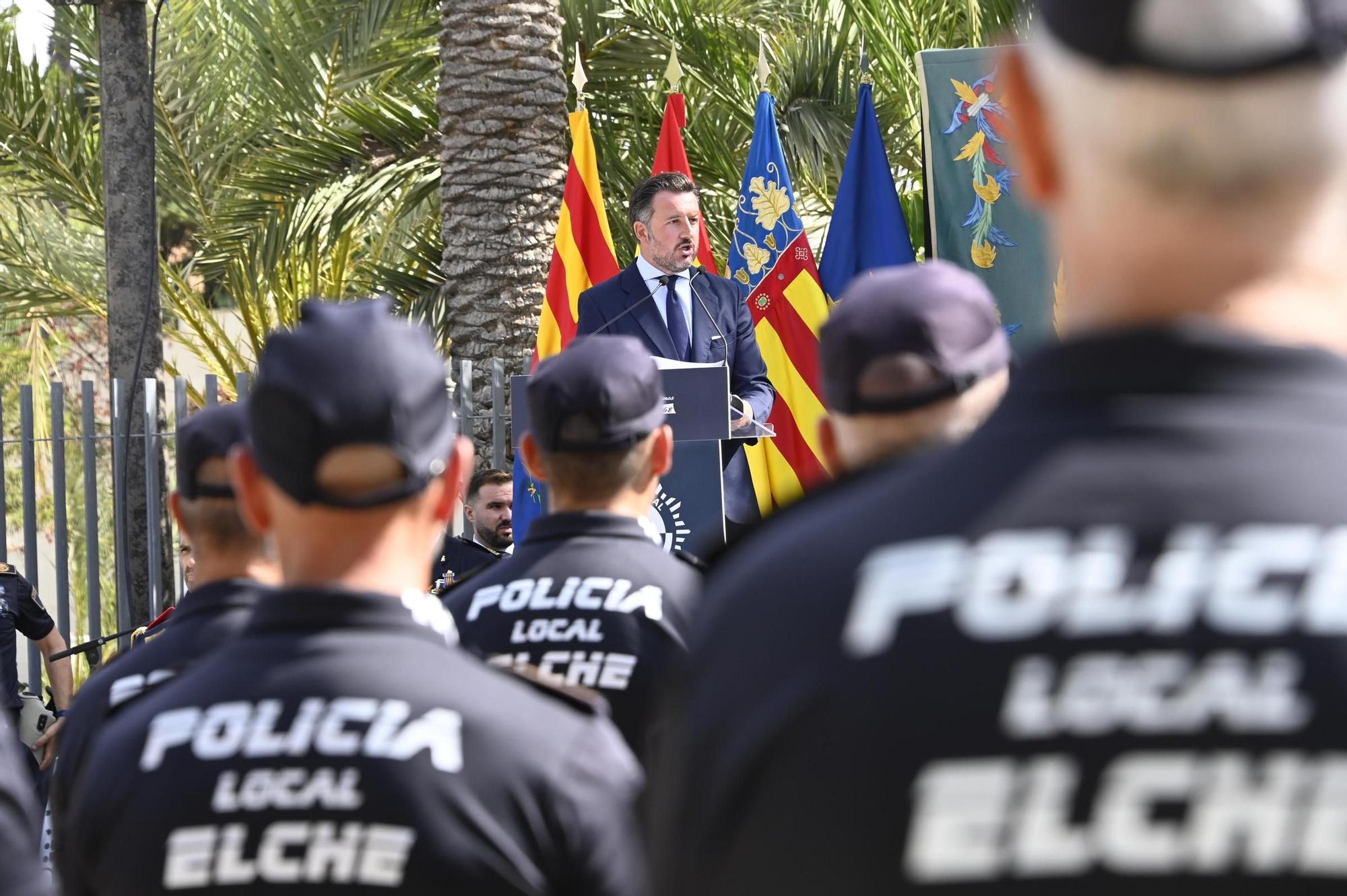 Así ha sido el acto del patrón de la Policía Local de Elche