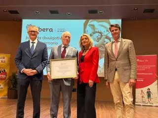 Ribera Hospital de Molina celebra su XXVI aniversario con la jornada divulgativa 'Pantallas y mentes en formación'