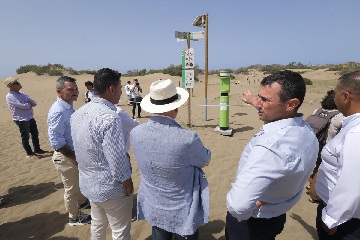 Autoridades del Cabildo y del ayuntamiento visitan las obras del proyecto Impulsa Maspalomas Autoridades del Cabildo y del ayuntamiento visitan las obras del proyecto Impulsa Maspalomas