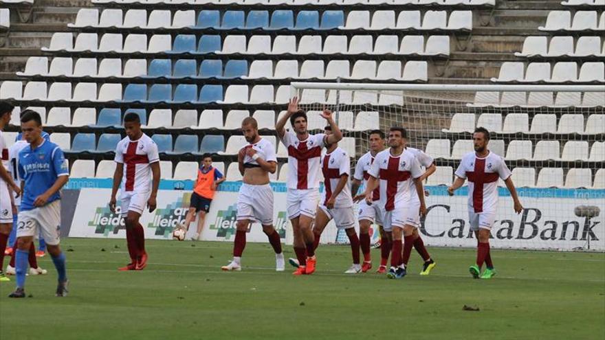 Camacho da la victoria al Huesca en un partido emocionante