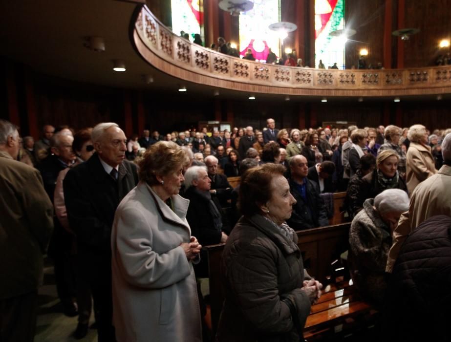 Funeral de Barthe Aza en la Iglesia de América