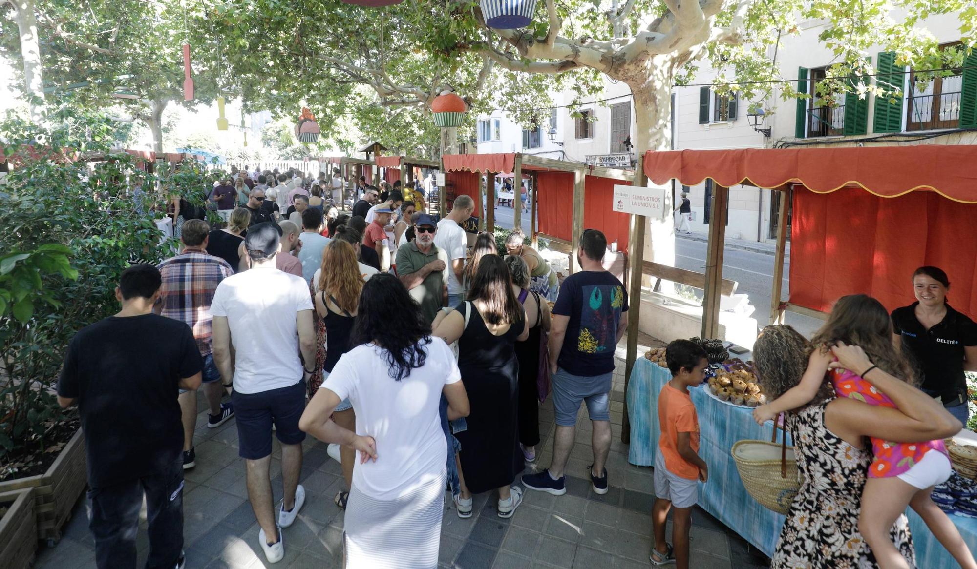 La feria más dulce de Mallorca, la Fira Dolça de Esporles, en imágenes