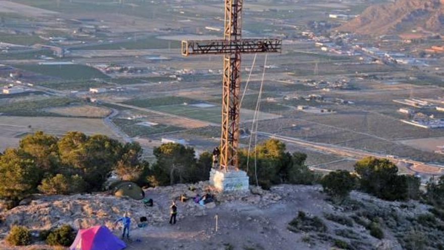 El Supremo decidirá si la Cruz de la Muela es un símbolo confesional y se retira de la Sierra