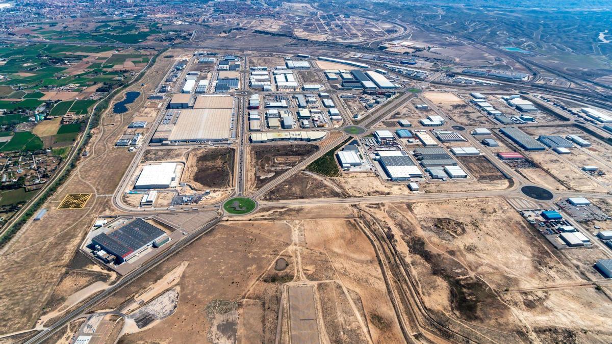 Vista aérea de una plataforma logística en Aragón