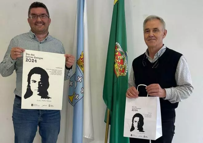 Cruces entrega bolsas e manteis polo Día das Letras