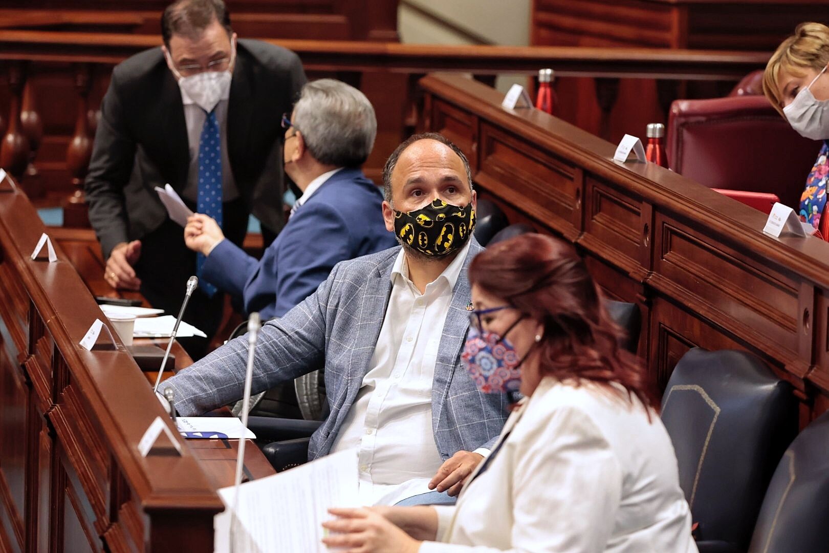 Pleno del parlamento de Canarias