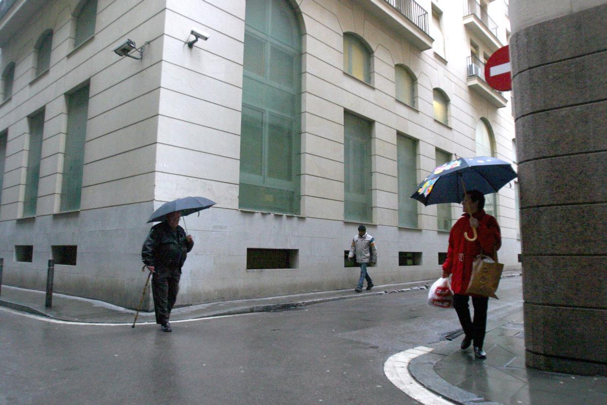 Cuartel de la Guardia Civil en el barrio del Raval, en Barcelona, en una imagen de archivo.