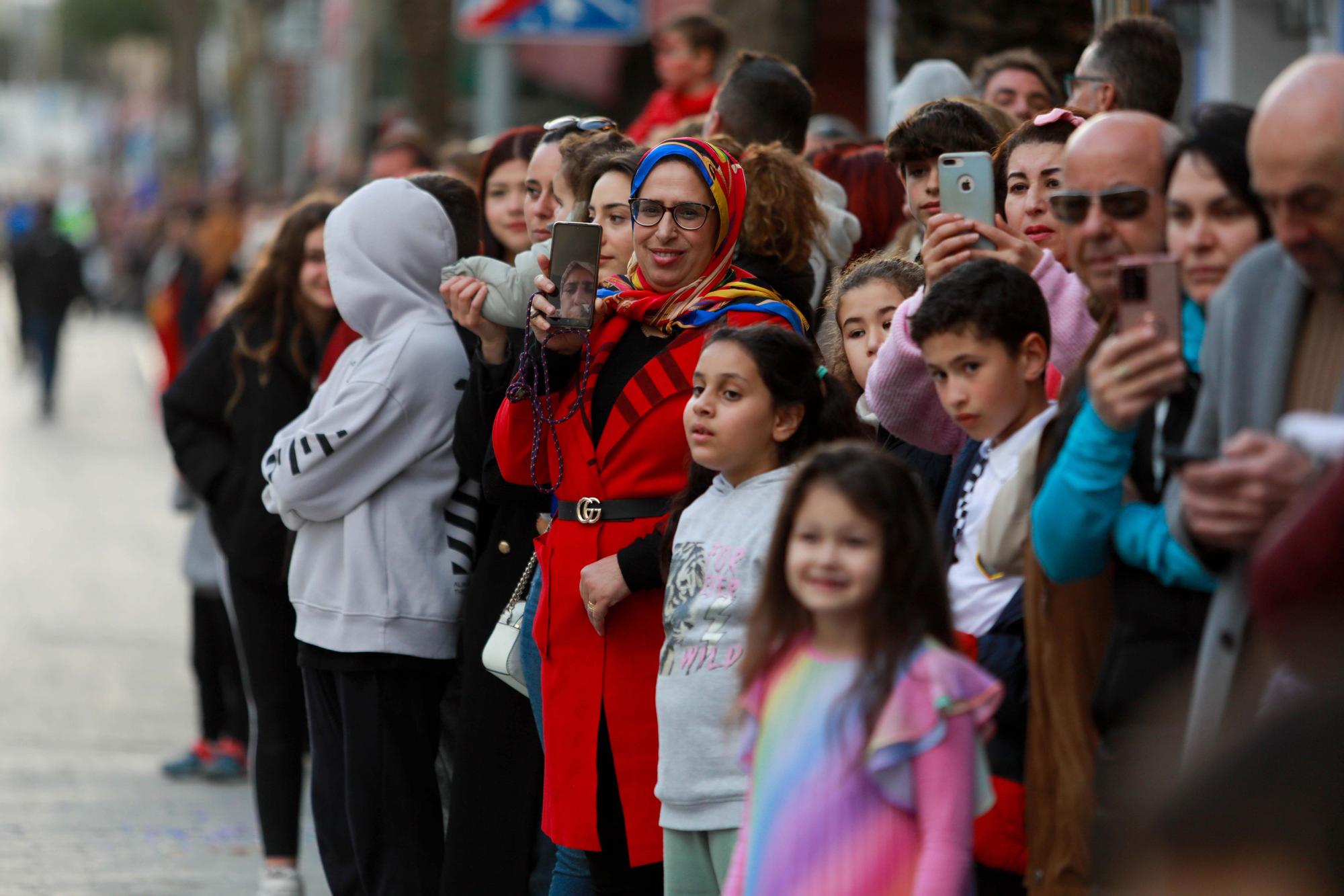 Todas las imágenes de la rúa de carnaval 2023 en Santa Eulària