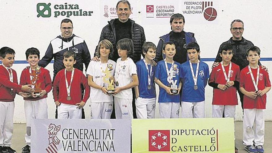 Castelló triomfa a la fase final provincial