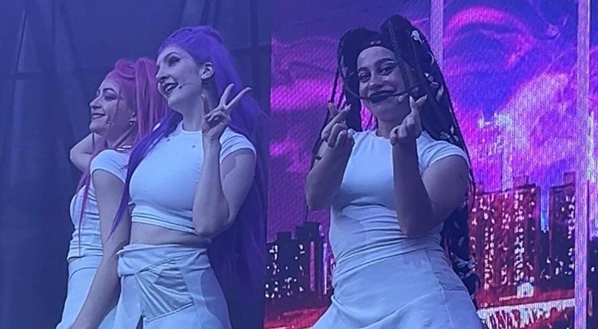 Las protagonistas de "Las guardianas del ritmo", en el Gijón Arena.