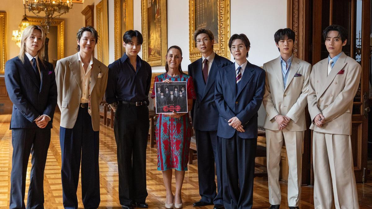 BTS muestra en un video los detalles de su encuentro con Sheinbaum en el Palacio Nacional