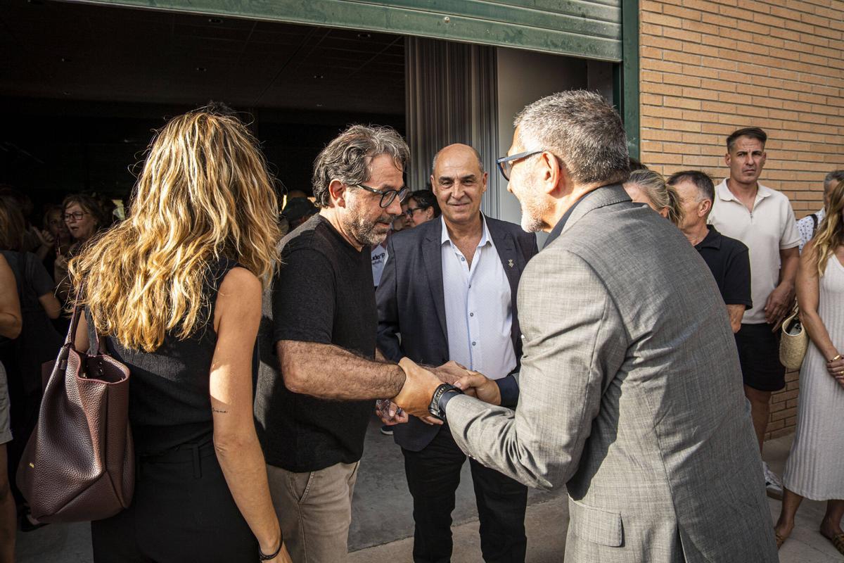L'últim adeu de Sant Martí de Torroella a Pau Simon, el miner mort a Súria