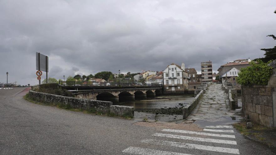 Baiona pone fin al feísmo en su lado del puente románico de A Ramallosa